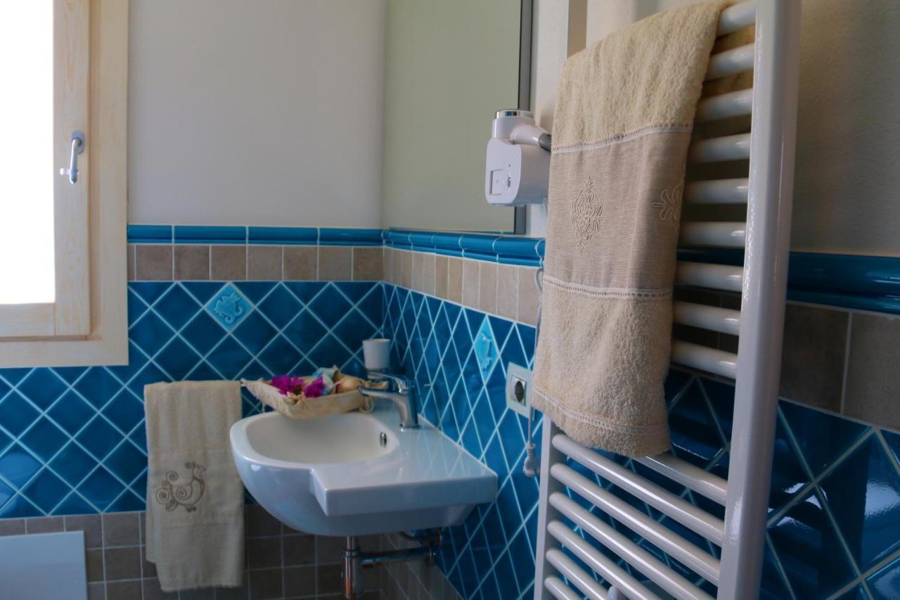 ヴィッラシミーウス La Rosa Dei Venti Bed & Breakfast エクステリア 写真