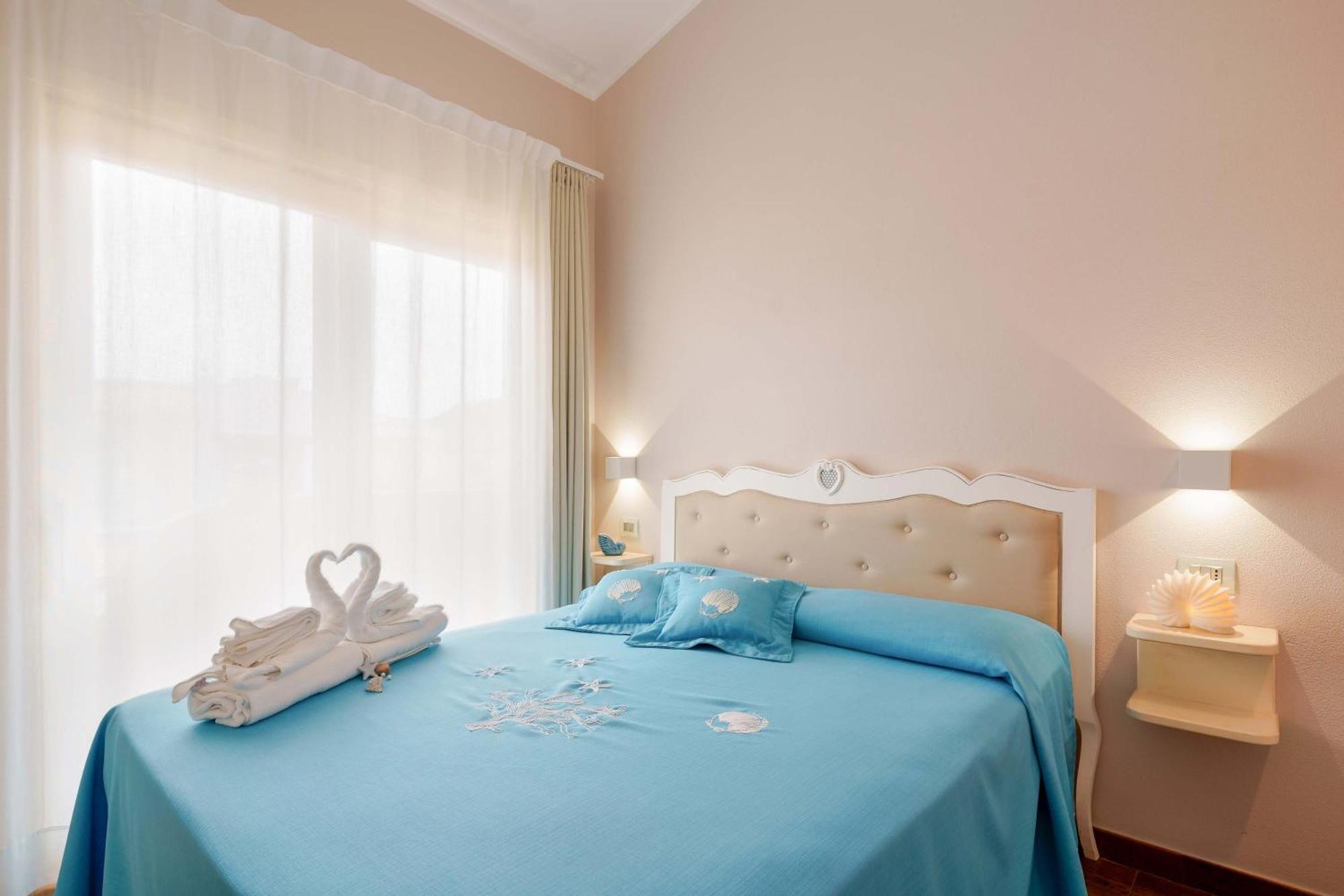 ヴィッラシミーウス La Rosa Dei Venti Bed & Breakfast エクステリア 写真