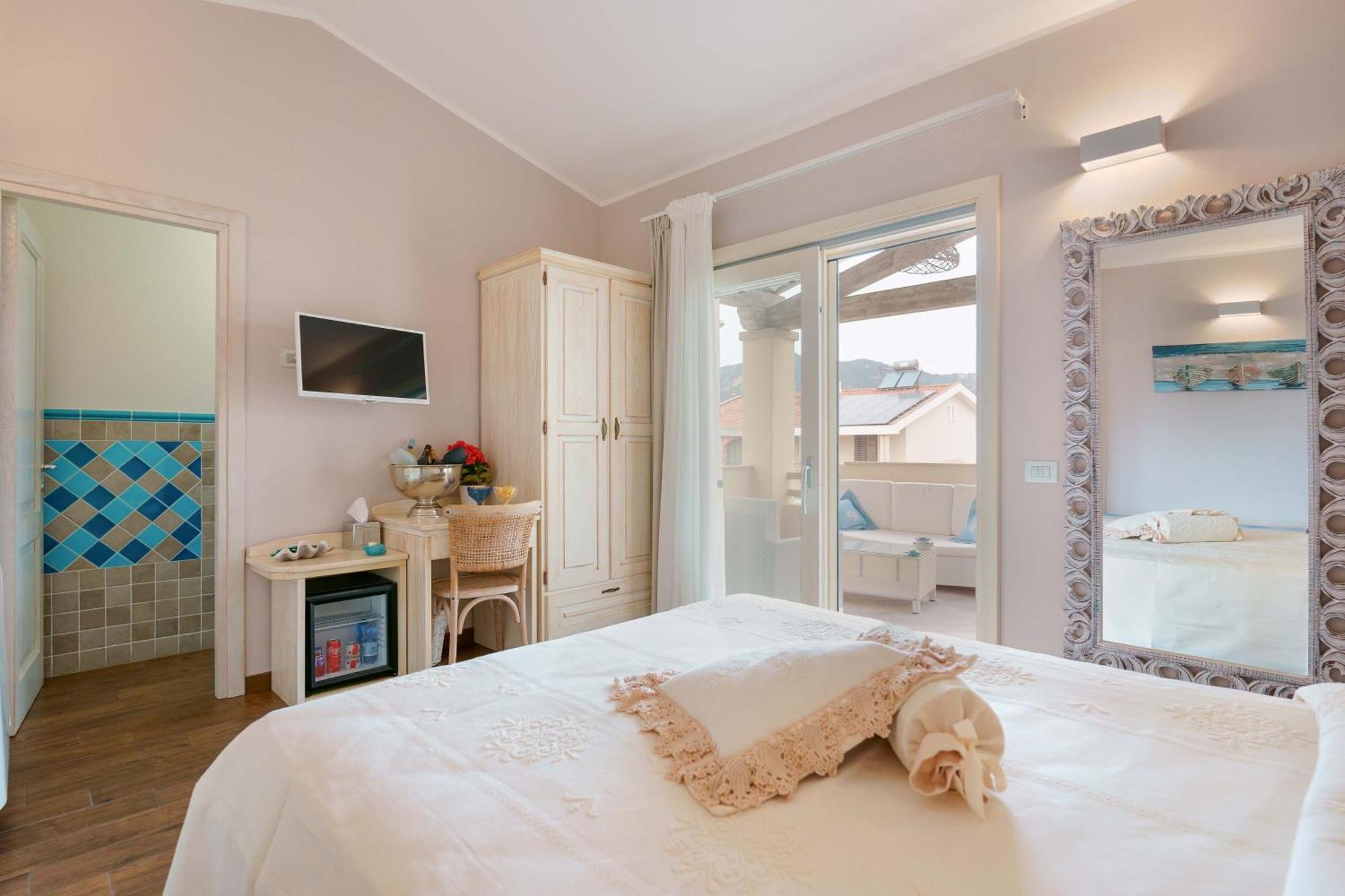 ヴィッラシミーウス La Rosa Dei Venti Bed & Breakfast エクステリア 写真