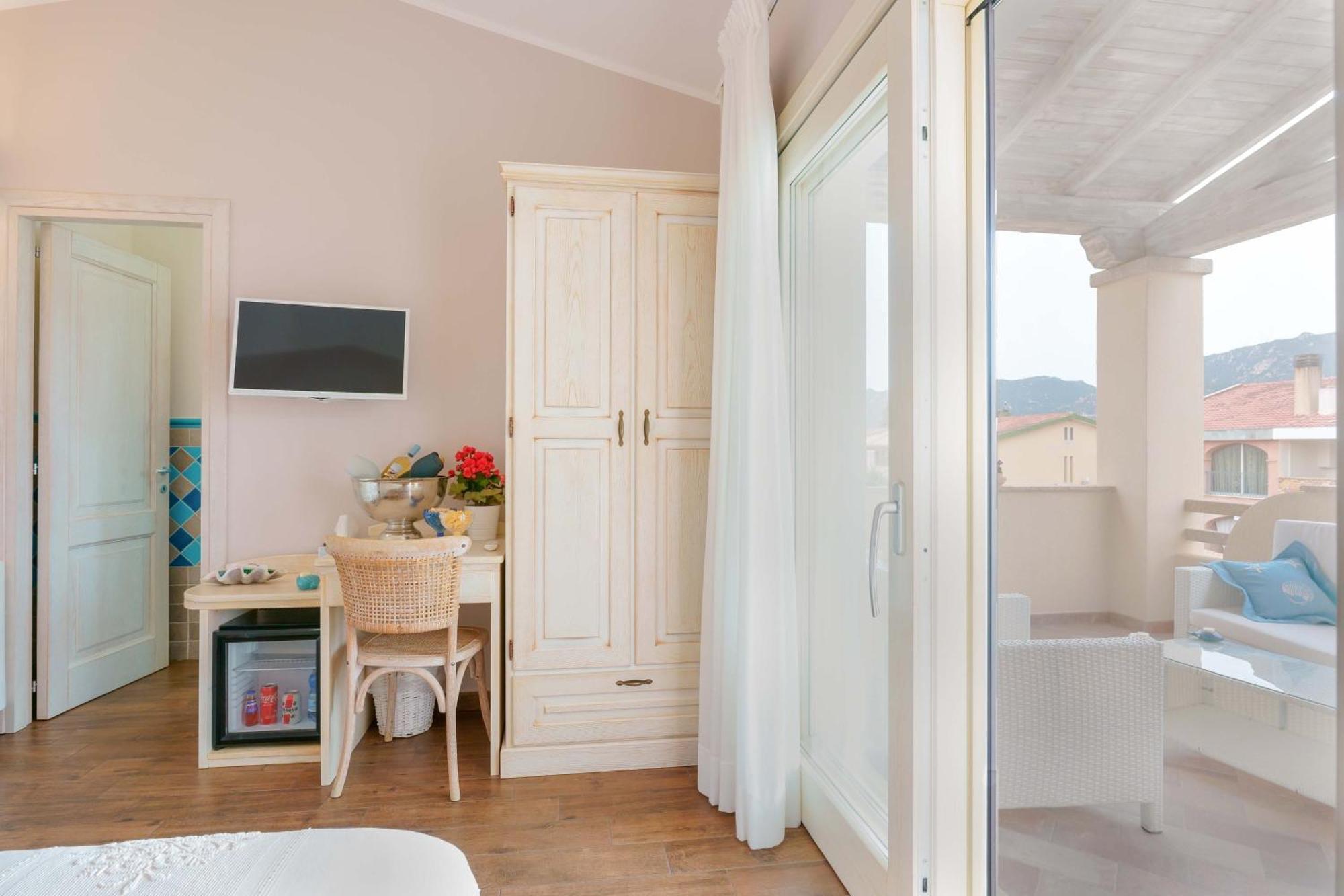 ヴィッラシミーウス La Rosa Dei Venti Bed & Breakfast エクステリア 写真